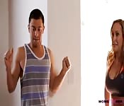 Ava Taylor und Brandi Love bei Familiendreier
