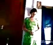 Mom ko choda
